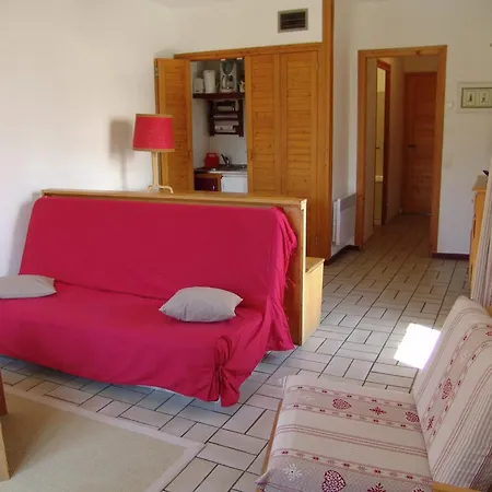 2 Pieces, 6 Pers, Piscine, Animaux Admis, Parking - Fr-1-263-141 * Valloire